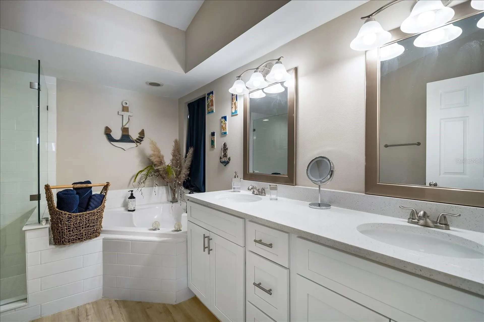 2110 Laindale Place Valrico FL 33596