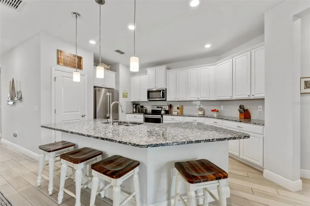 2173 Weaver Bird Lane Venice FL 34292
