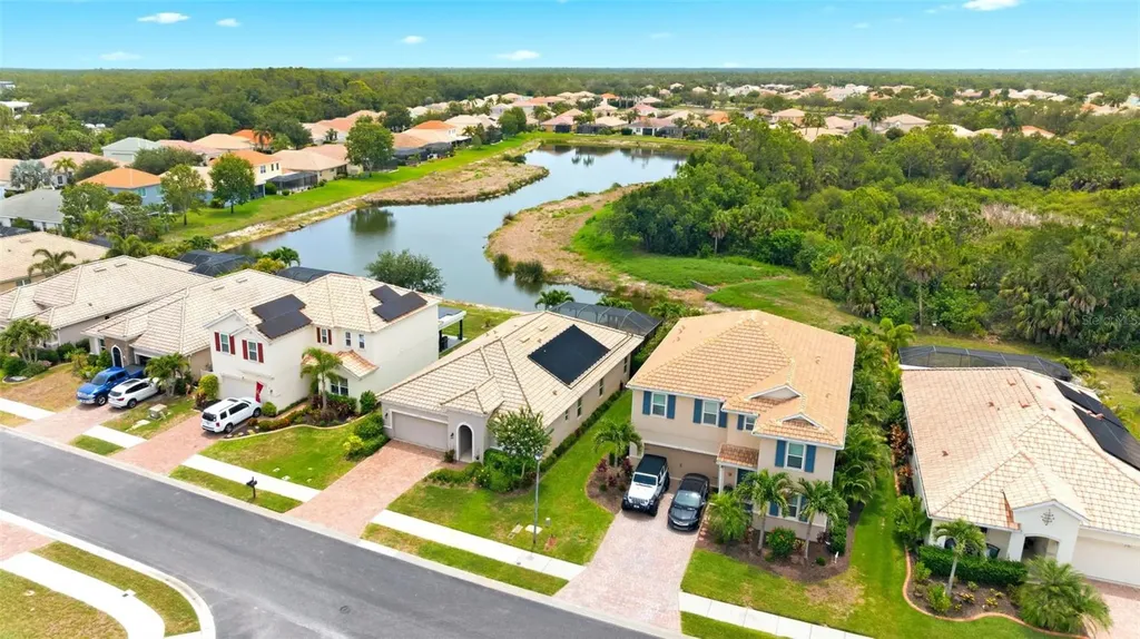 2173 Weaver Bird Lane Venice FL 34292