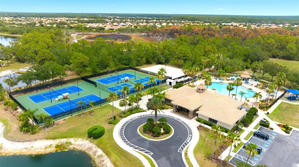 2173 Weaver Bird Lane Venice FL 34292