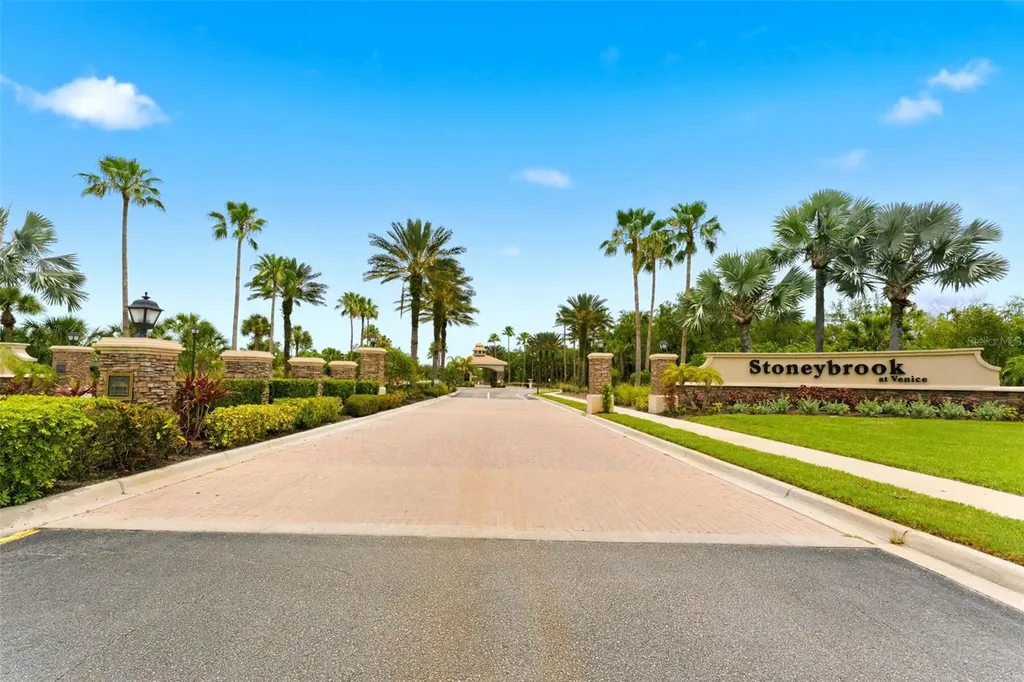2173 Weaver Bird Lane Venice FL 34292