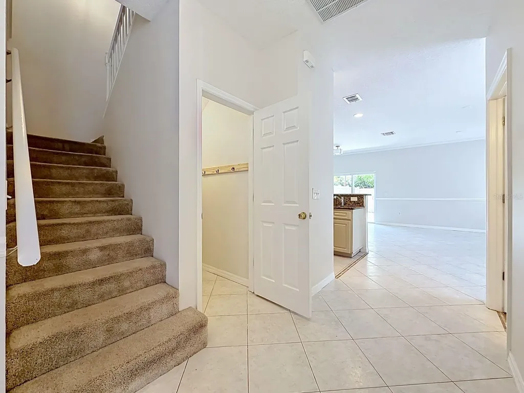 648 Norfolk Street Dunedin FL 34698