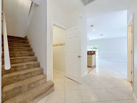 648 Norfolk Street Dunedin FL 34698