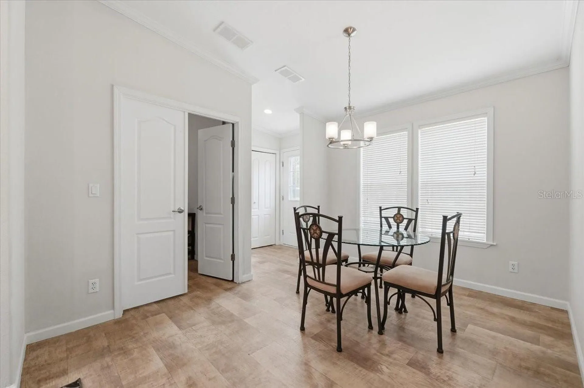 518 Wellon Avenue Orlando FL 32833
