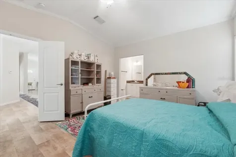 518 Wellon Avenue Orlando FL 32833