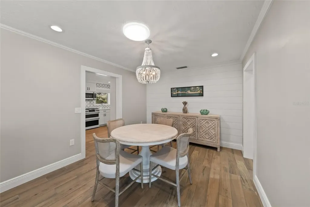 549 Halyard Lane Longboat Key FL 34228