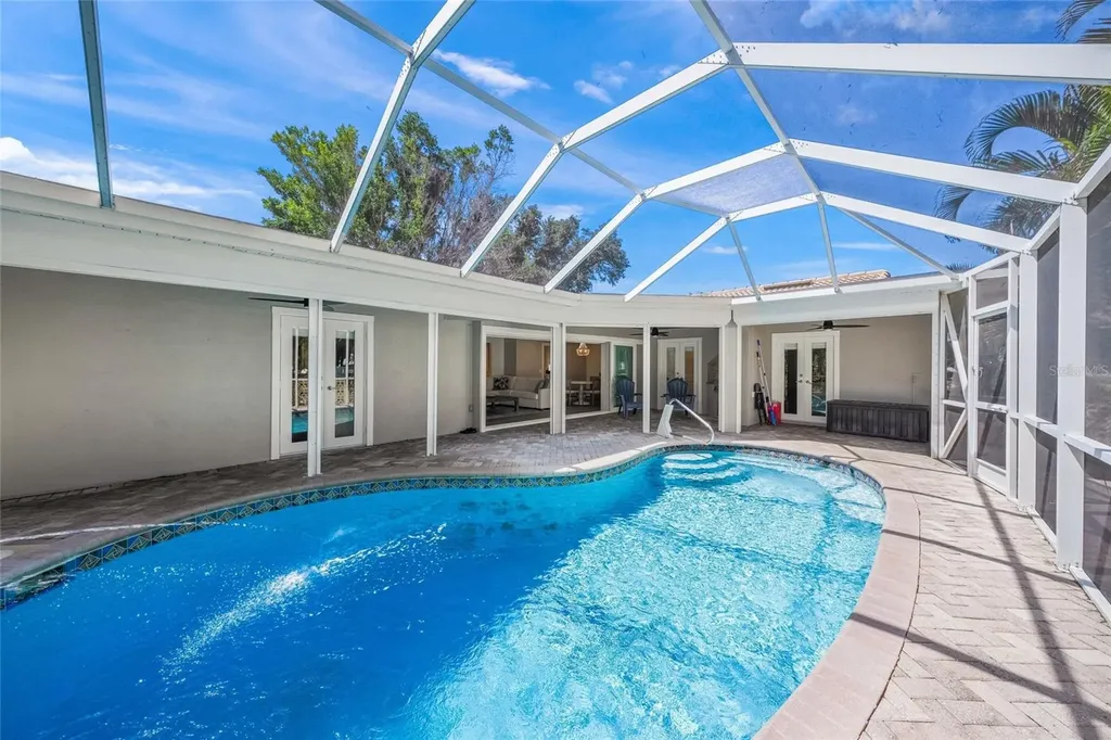 549 Halyard Lane Longboat Key FL 34228