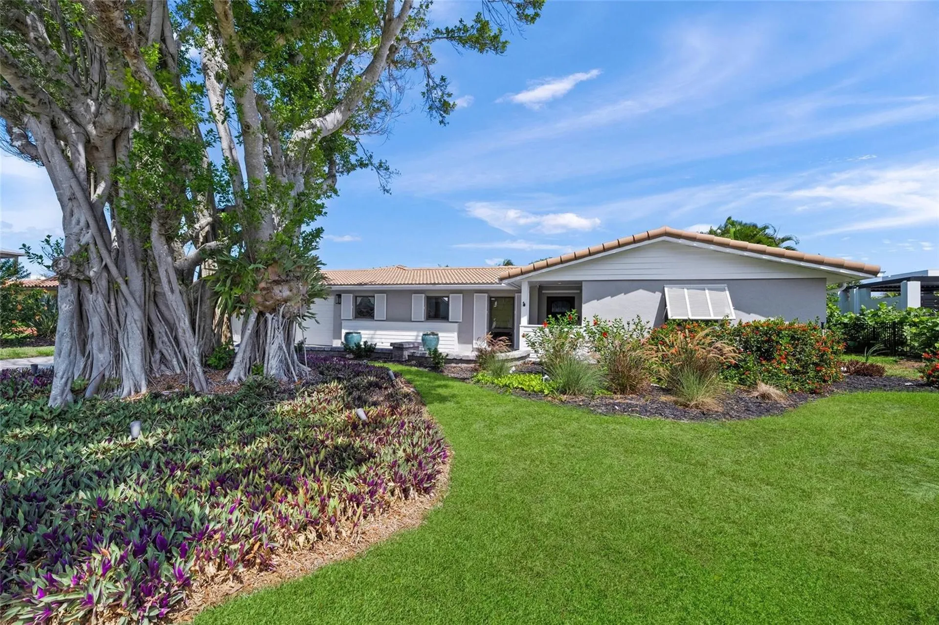 549 Halyard Lane Longboat Key FL 34228