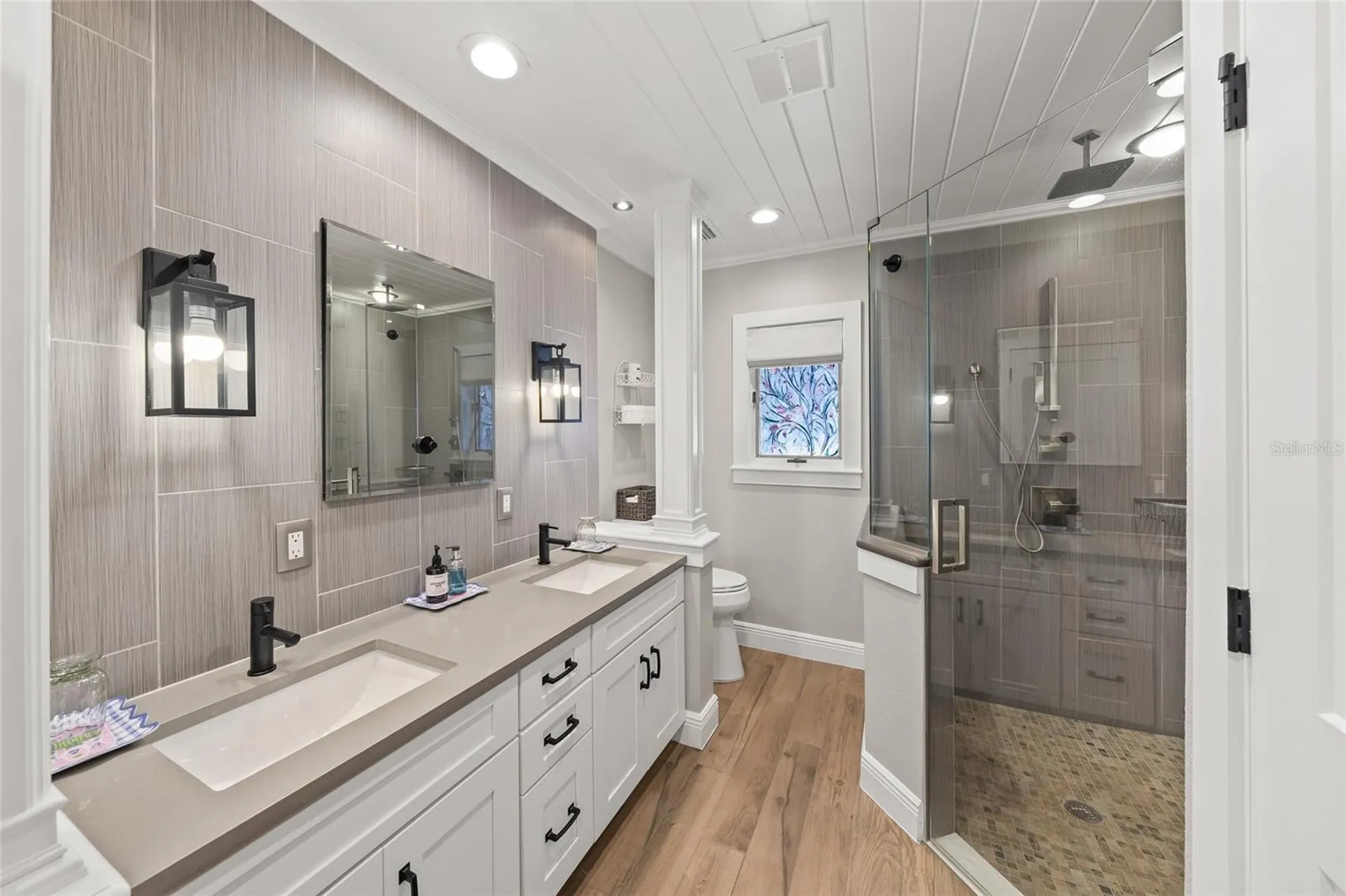 549 Halyard Lane Longboat Key FL 34228