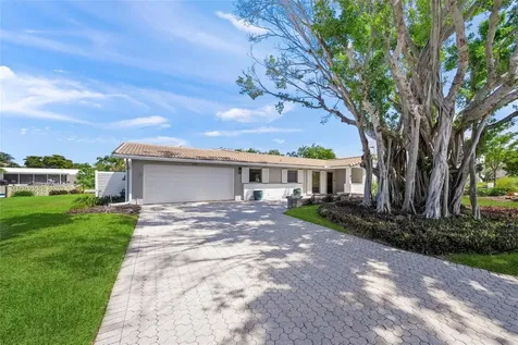 549 Halyard Lane Longboat Key FL 34228