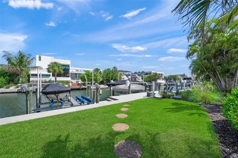 549 Halyard Lane Longboat Key FL 34228
