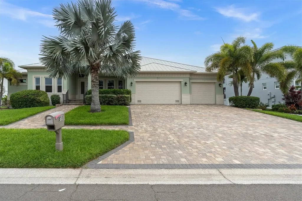 811 Birdie Way Apollo Beach FL 33572