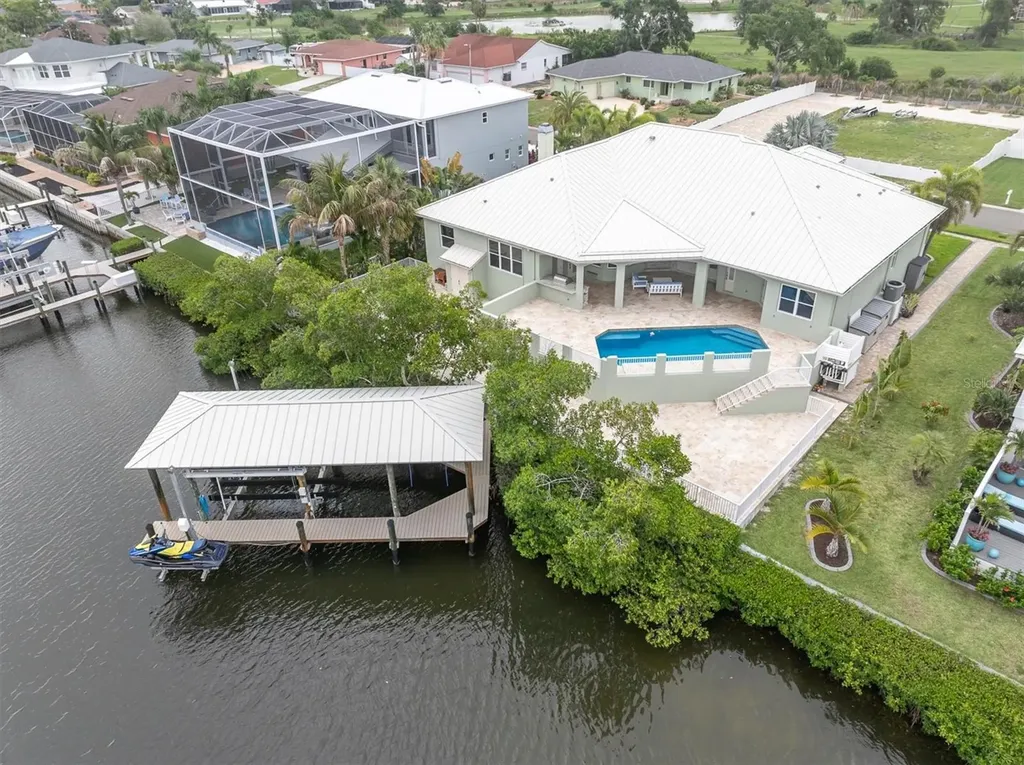 811 Birdie Way Apollo Beach FL 33572