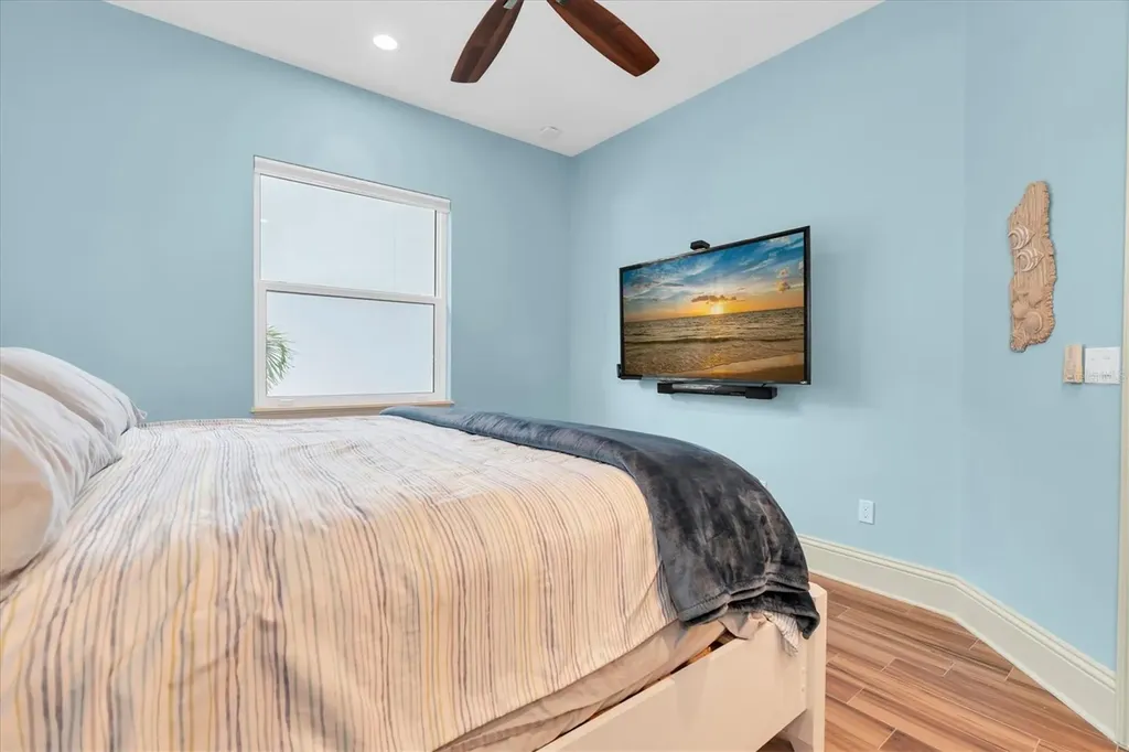 811 Birdie Way Apollo Beach FL 33572