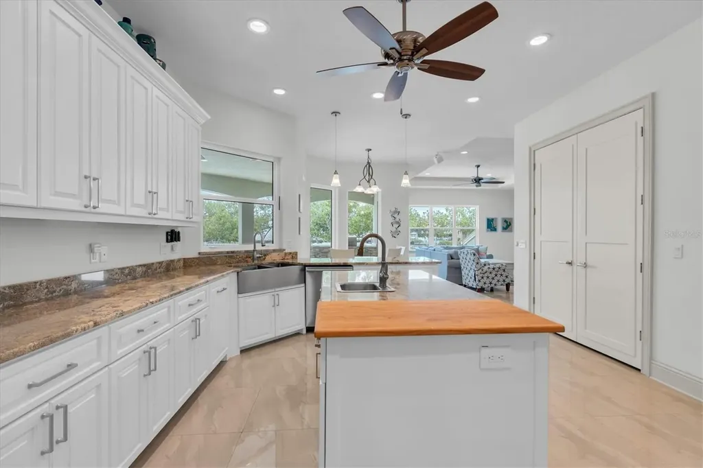 811 Birdie Way Apollo Beach FL 33572