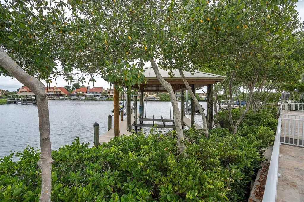 811 Birdie Way Apollo Beach FL 33572