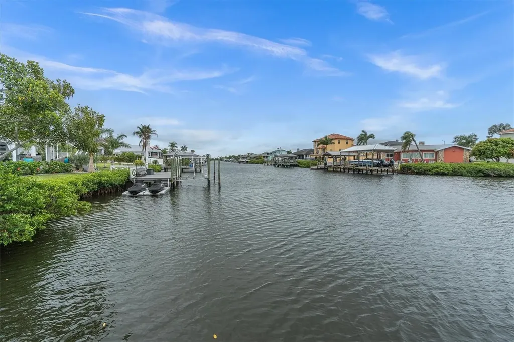 811 Birdie Way Apollo Beach FL 33572