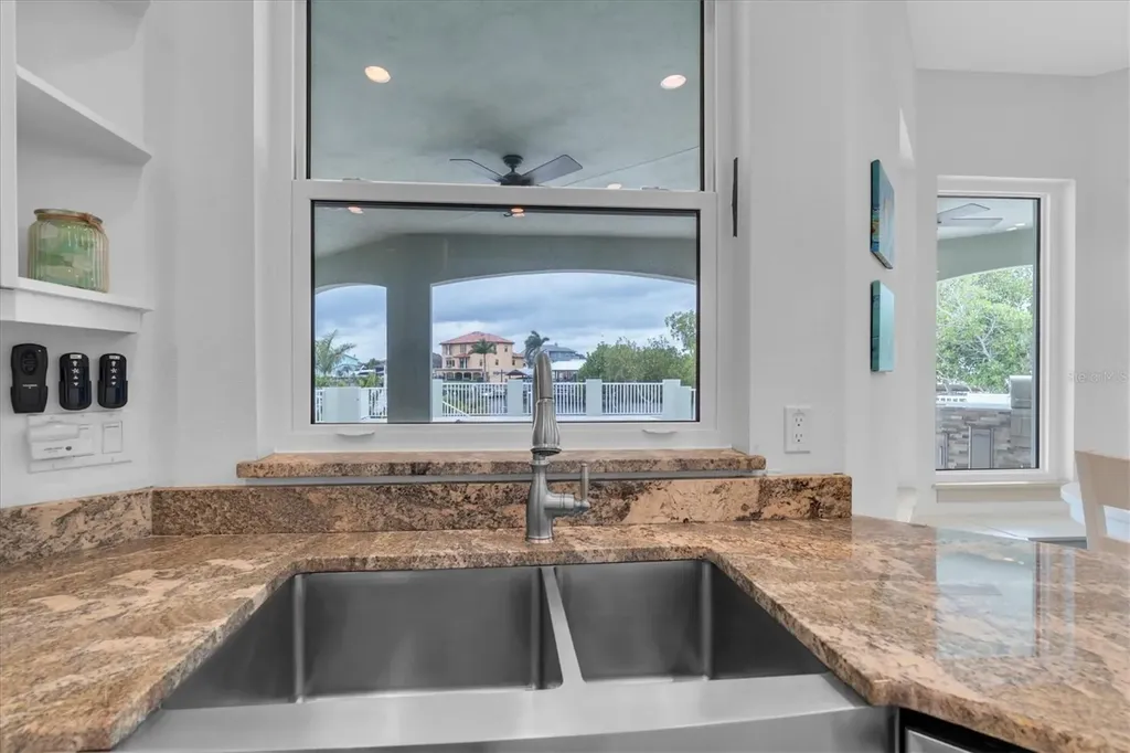 811 Birdie Way Apollo Beach FL 33572