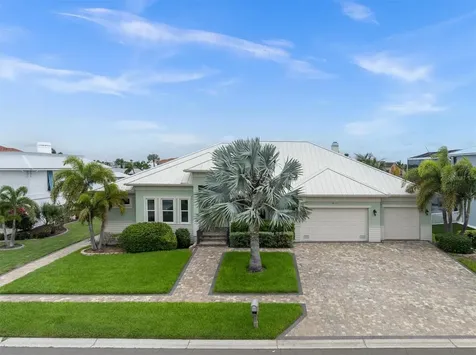 811 Birdie Way Apollo Beach FL 33572
