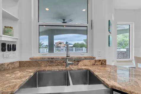811 Birdie Way Apollo Beach FL 33572