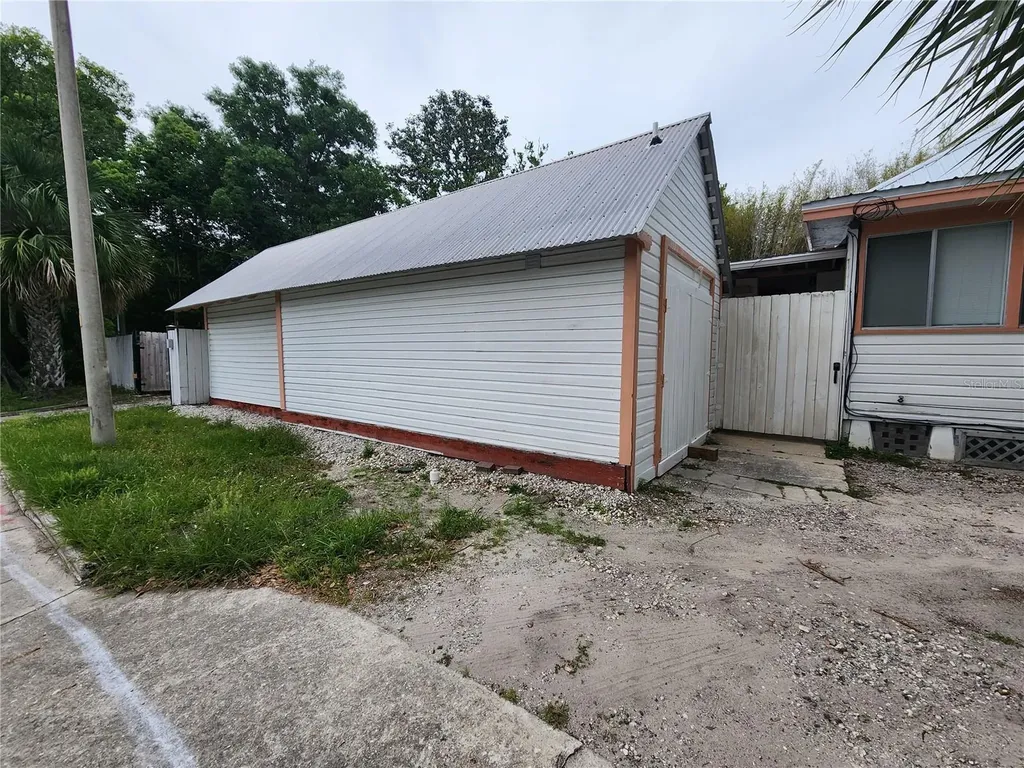 120 SE 7 Street Gainesville FL 32601