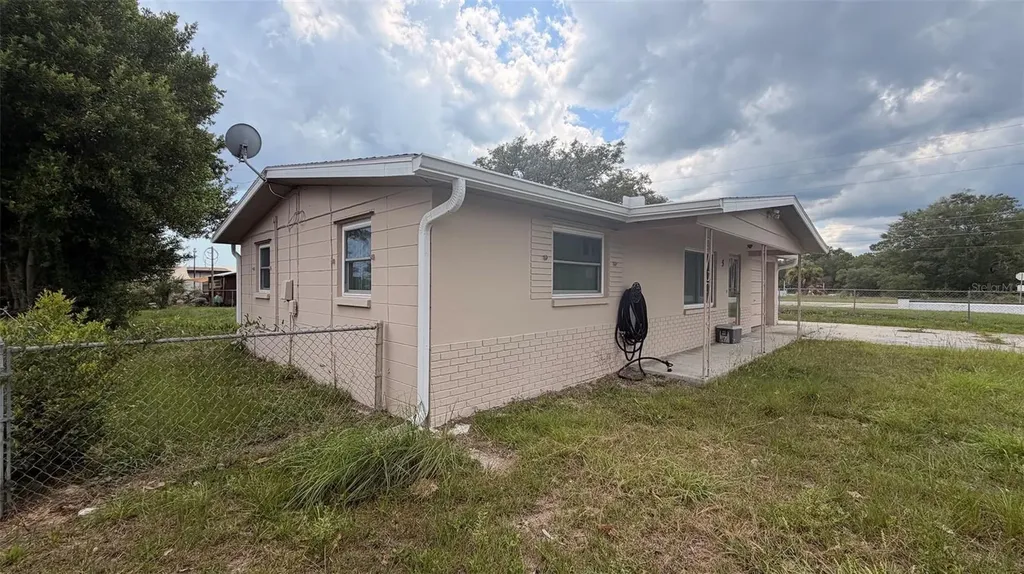 5 Carl Court Beverly Hills FL 34465