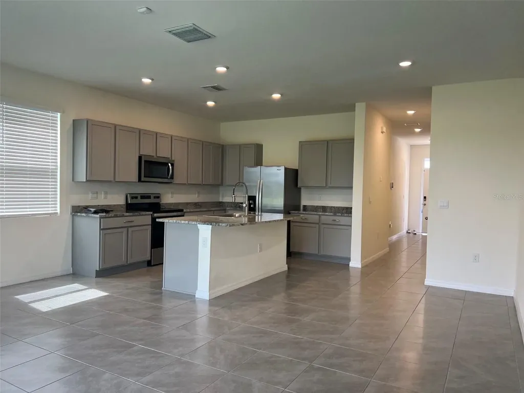 32978 Tulip Petal Lane Wesley Chapel FL 33545