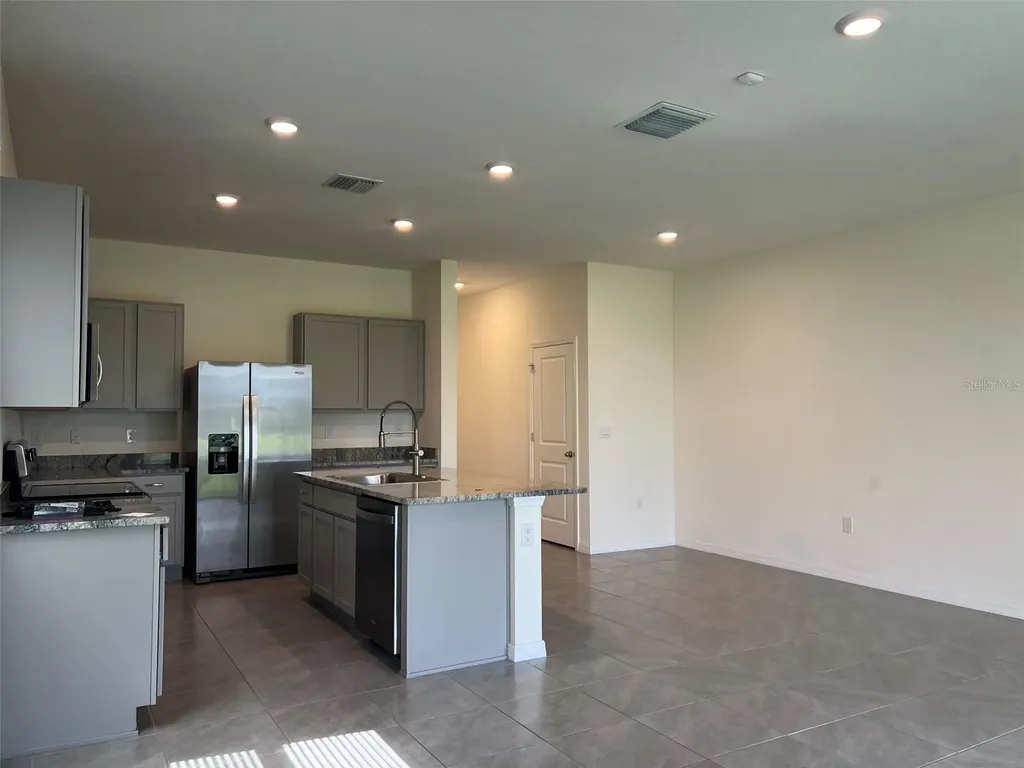 32978 Tulip Petal Lane Wesley Chapel FL 33545