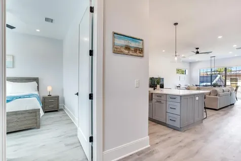 140 174th Avenue E Redington Shores FL 33708