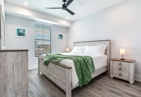 140 174th Avenue E Redington Shores FL 33708