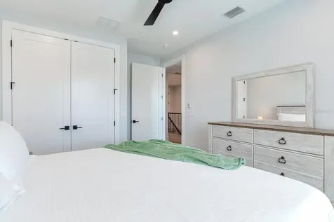 140 174th Avenue E Redington Shores FL 33708