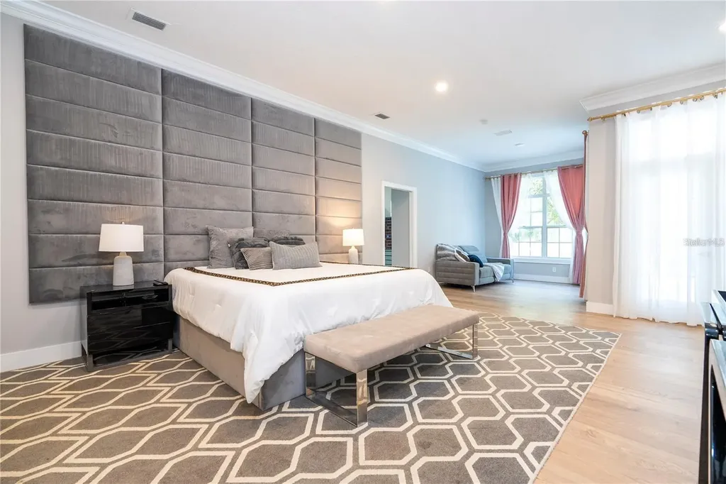 5646 Masters Boulevard Orlando FL 32819