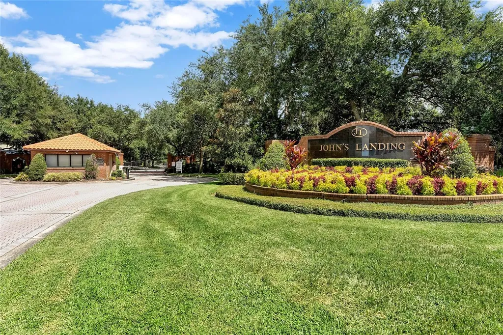 710 Regina Circle Oakland FL 34787