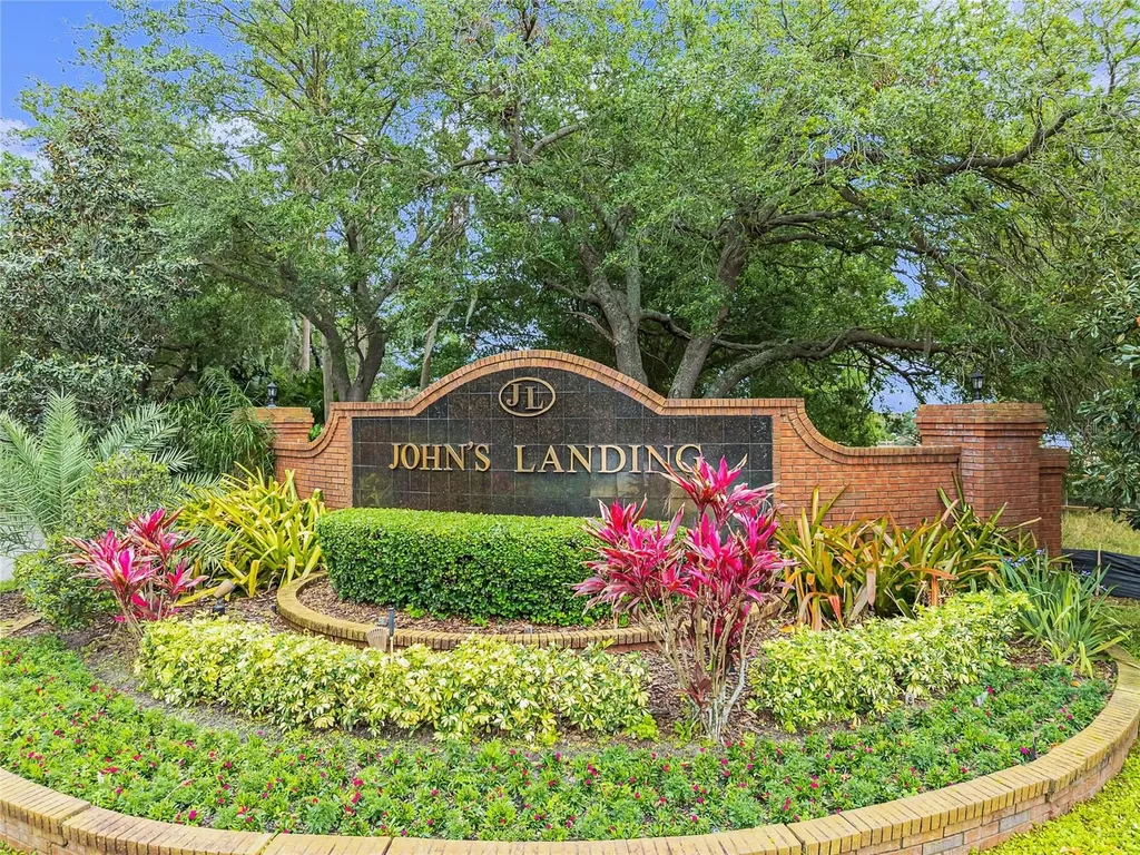 710 Regina Circle Oakland FL 34787