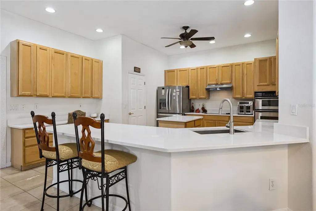 710 Regina Circle Oakland FL 34787