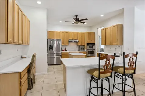 710 Regina Circle Oakland FL 34787