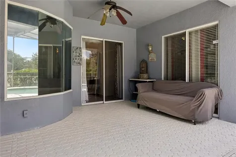 710 Regina Circle Oakland FL 34787