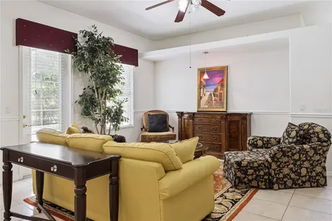 710 Regina Circle Oakland FL 34787