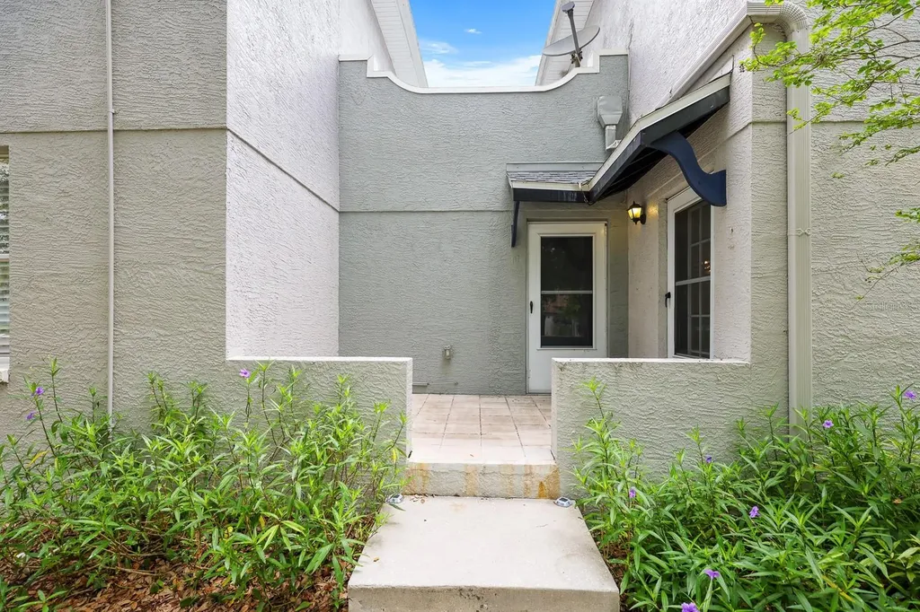 4706 Gurnet Court Tampa FL 33611