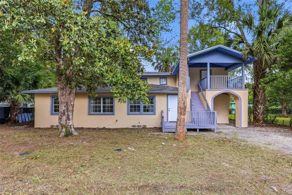 821 NE 22nd Terrace Gainesville FL 32641