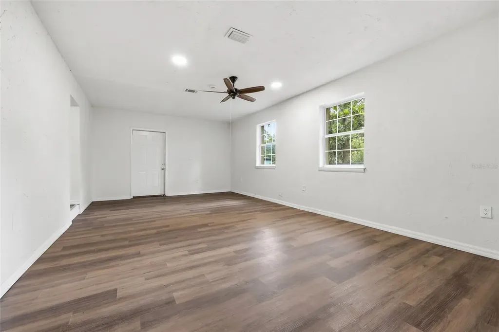 821 NE 22nd Terrace Gainesville FL 32641