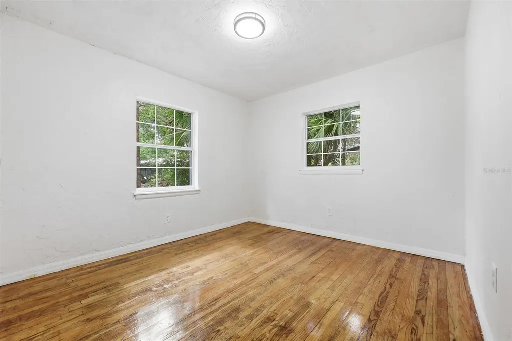 821 NE 22nd Terrace Gainesville FL 32641