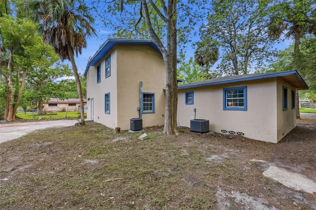 821 NE 22nd Terrace Gainesville FL 32641