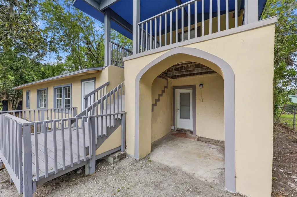 821 NE 22nd Terrace Gainesville FL 32641