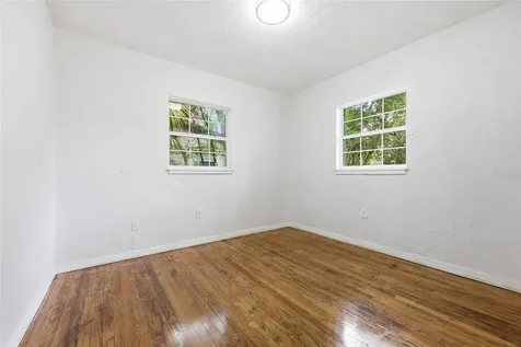 821 NE 22nd Terrace Gainesville FL 32641
