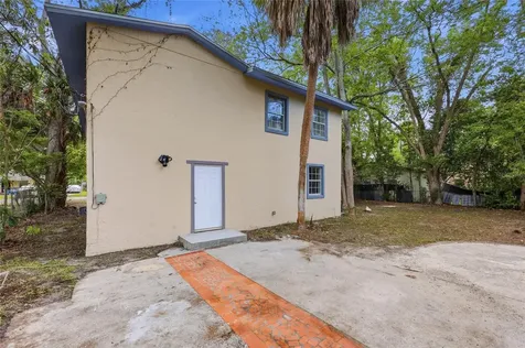 821 NE 22nd Terrace Gainesville FL 32641