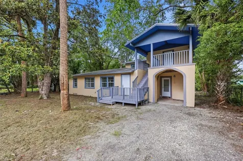821 NE 22nd Terrace Gainesville FL 32641