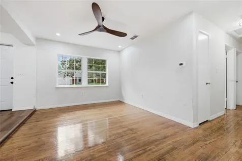 821 NE 22nd Terrace Gainesville FL 32641