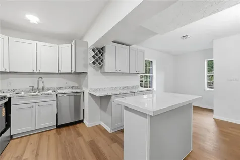 821 NE 22nd Terrace Gainesville FL 32641