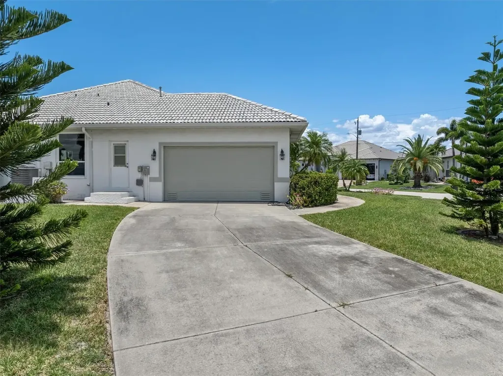 1401 Kittiwake Drive Punta Gorda FL 33950